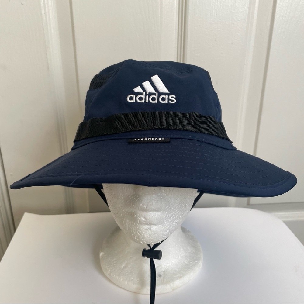 Adidas✨Bucket Hat